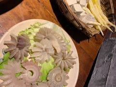 -四小区火锅·巷子里的重庆火锅(花照壁店)