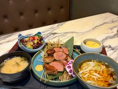 -家贺屋刺身寿司专门店