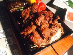 -穹六人间 people 6(岳阳路店)