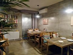 大堂-HIGH FIVE哈福手工汉堡(桂林路店)