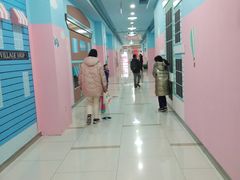 -万宝财富商业广场