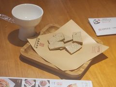-东方饺子王精致餐厅(东盛路店)