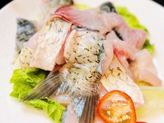-得意咚瓜·顺德鱼生·冬瓜火锅(深圳首店)