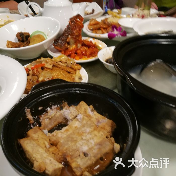 东华食府