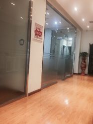 -苗方清颜专业祛痘养生