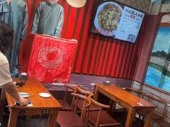 -老天桥酱肉烧饼夹肘子(天桥店)