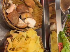 -朱光玉火锅馆(正弘城店)
