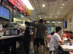 -南城香·饭香串香馄饨香(青年路店)