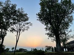 -梁子湖东篱老屋生态庄园