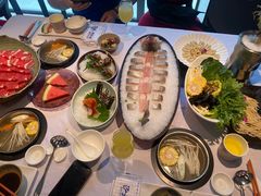 -泓炙颐凤鲜海鲜火锅料理(桐乡店)