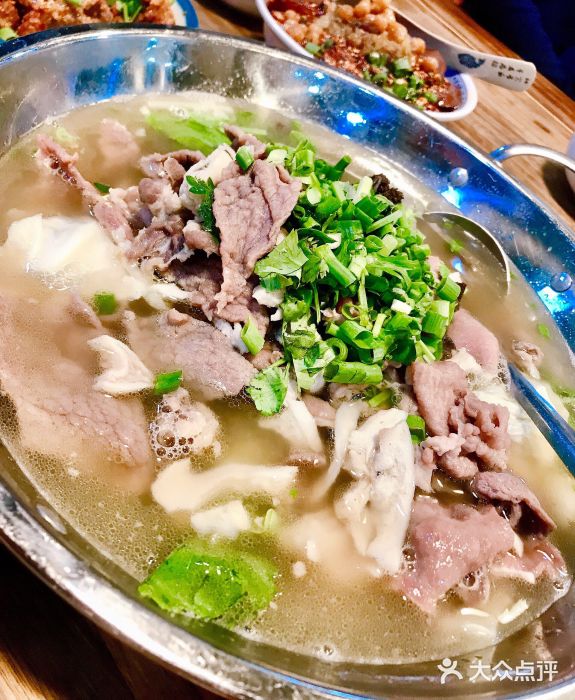 冯四孃跷脚牛肉·非物质文化遗产店翘脚牛肉汤小锅图片