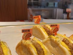 -五味酥·现烤国民糕点集合店(甘井子万达广场店)