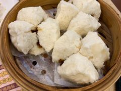 蜜汁叉烧包-点都德(大茶楼店)