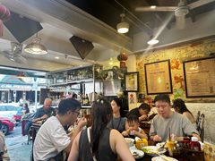 -Dang restaurant (patong phuket)