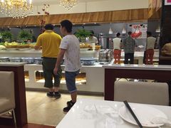 -泉福居酱骨头自助广场(南大街商业步行街店)