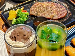 -必胜客(东大桥店)