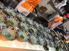 -老新隆牛肉锅贴(新街口店)