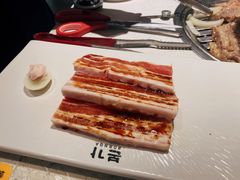 满心尝五花肉-本家韩国烤肉(青岛万象城店)