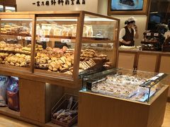 -小飞象面包公社(珠江路金鹰店)