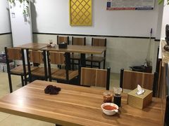 大堂-草桥清真牛肉锅贴扁食店
