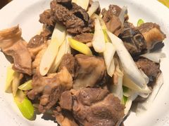 -凯盛食府(右玉小吃街店)