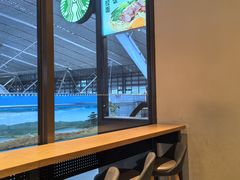 -星巴克(青岛火车北站候车大厅店)