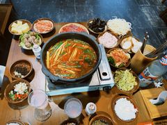 -黔有有贵州酸汤夺夺粉火锅(五味十字店)