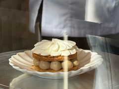 -VERIE BAKEHOUSE