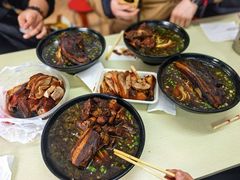 -小龙大肉面馆