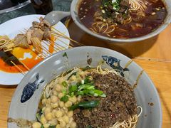 -丁丁猫重庆小面(徐州路店)