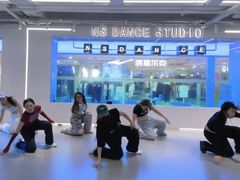 -摩登百货(岗顶店)