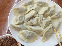 -东北四季饺子王(华山路店)