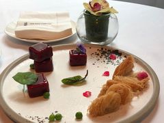 红酒鹅肝葱油饼-广州富力丽思卡尔顿酒店·丽轩·粤菜