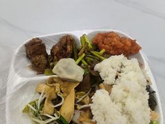 -香里香自助盒饭(红旗街店)