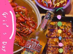 -游园觅食记夜市·小龙虾大排档