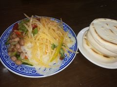 -崇德楼水盆牛羊肉泡馍馆(文艺路店)