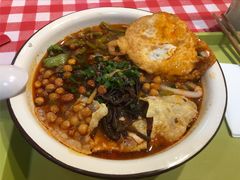 -丽丽三鲜螺蛳粉(田林路店)