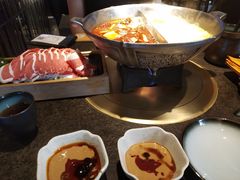 -湊湊火锅·茶憩(新中关购物中心店)