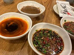 -炼火烤肉店