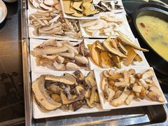 -野菌皇海景野生菌火锅(滨海大道店)