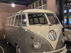 -席娜卡琳火车铁道夜市