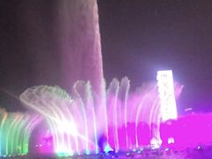 -东港音乐喷泉广场