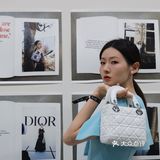 免费看展快乐似神仙