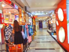 -广州白马服装市场