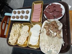 -刘少华贵州小黄牛·鲜牛肉火锅(总店)