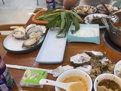 -老何家后安粉·糟粕醋海鲜火锅(三亚湾椰梦长廊店)
