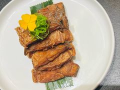 本帮熏鲳鱼-荣兴酒家(徐家汇店)