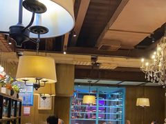 -领鲜活海鲜榴莲自助火锅(东门店)