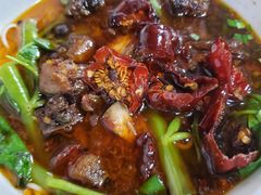 辣子鸡-越洋肖氏老米线(杨家坪店)