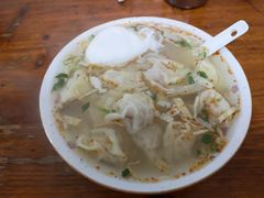 -胖子馄饨坊(天目大厦东南)